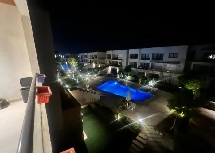 Azha Ain Sokhna Private Fully Air-conditioned *